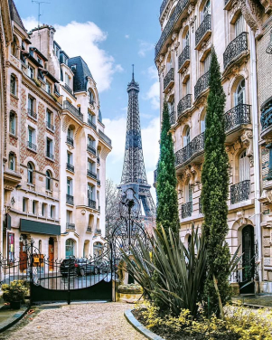 selfie torre Eiffel da 6 square Rapp